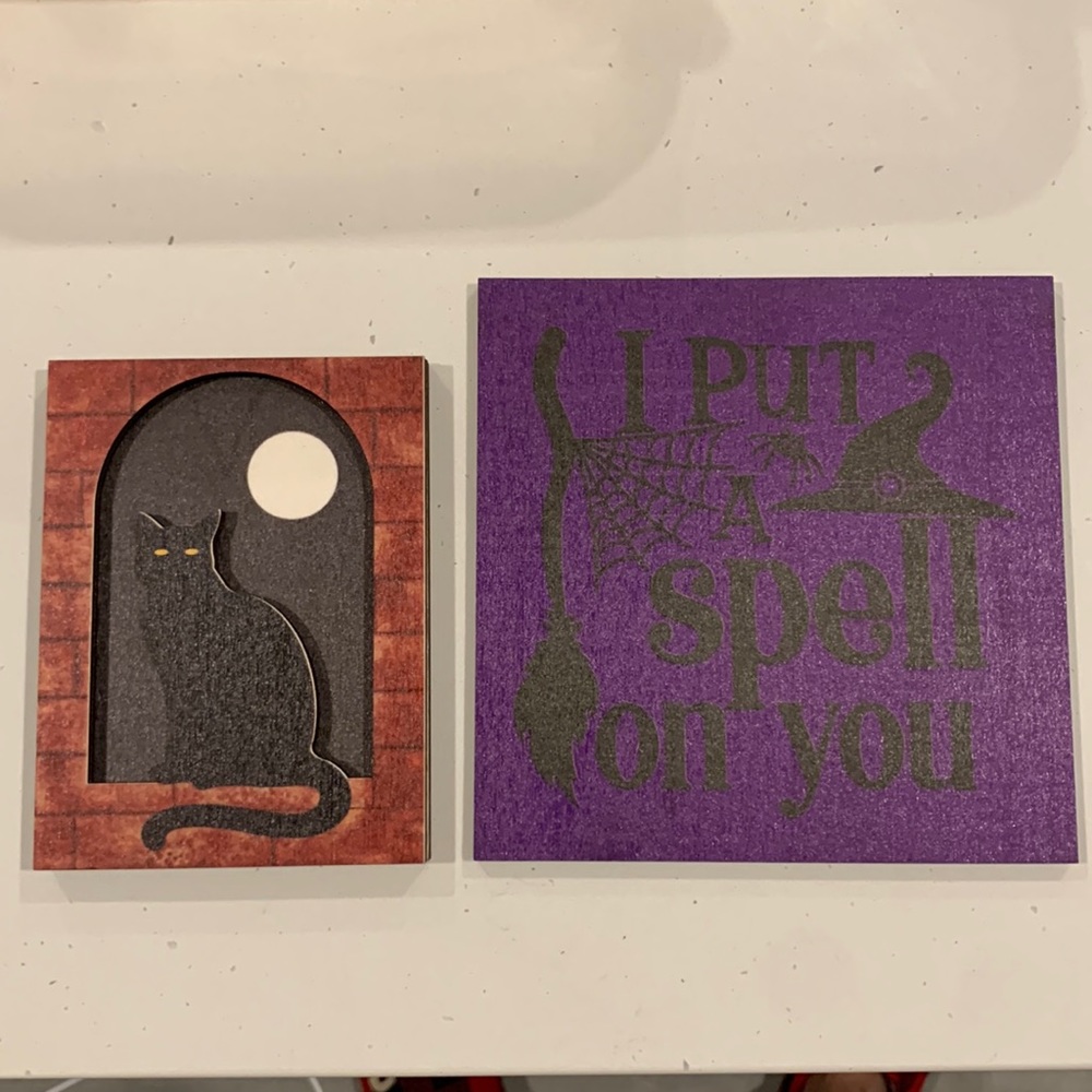 Four Hocus Pocus Tiered Tray Decor Halloween NWOT